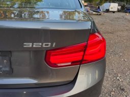 
BMW 320 XI, 2017 full									