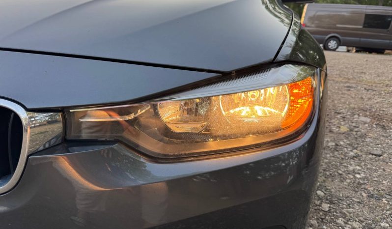
BMW 320 XI, 2017 full									