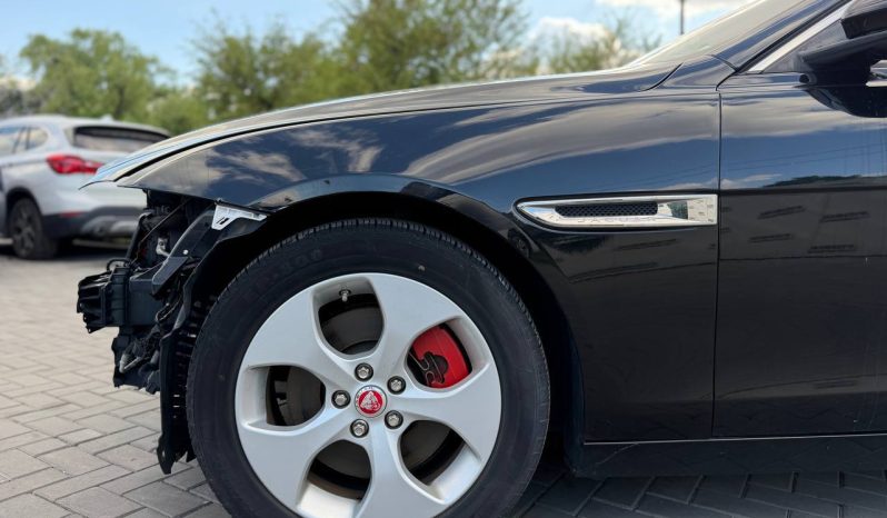 
JAGUAR XE, 2018 full									
