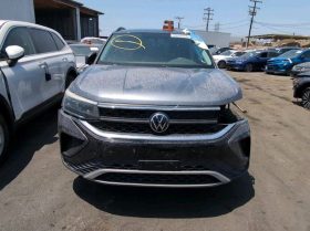 VOLKSWAGEN TAOS S, 2022 (2021)