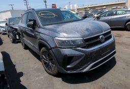 VOLKSWAGEN TAOS S, 2022 (2021)