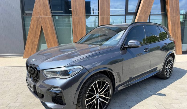 
BMW X5 G05, 2019 full									