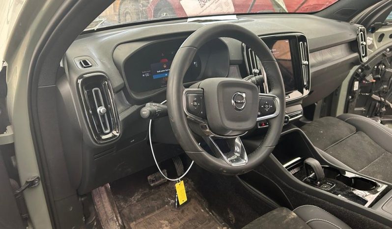 
VOLVO C40 RECHARGE PURE ELECTRIC TWIN ULTIMATE, 2023 (2022) full									