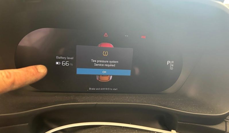 
VOLVO C40 RECHARGE PURE ELECTRIC TWIN ULTIMATE, 2023 (2022) full									