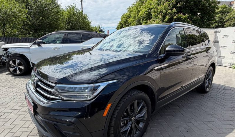 
VOLKSWAGEN TIGUAN SE, 2022 full									