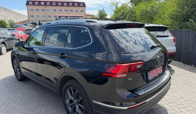 
VOLKSWAGEN TIGUAN SE, 2022 full									