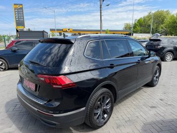 VOLKSWAGEN TIGUAN SE, 2022