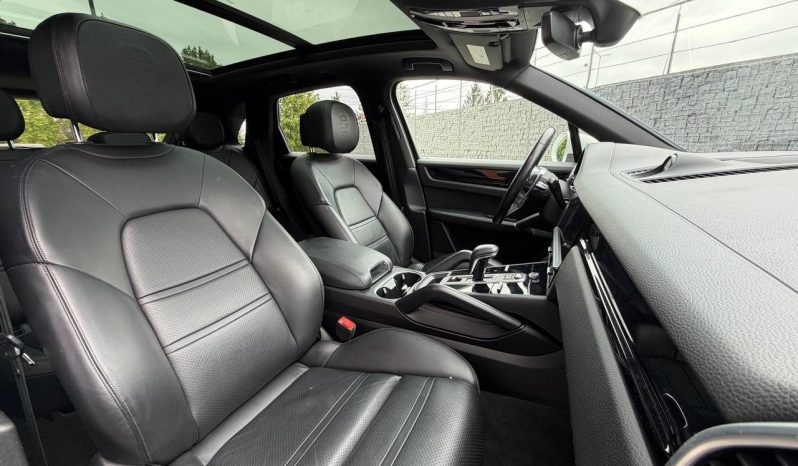 
PORSCHE CAYENNE S, 2019 full									