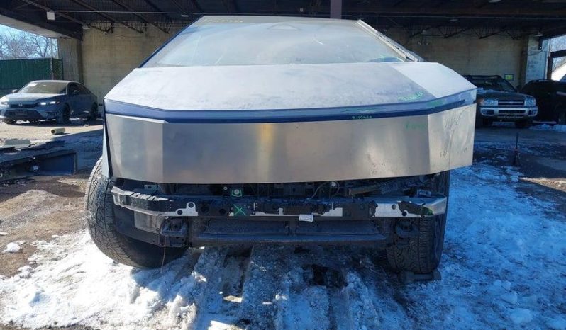 
TESLA CYBERTRUCK, 2024 full									