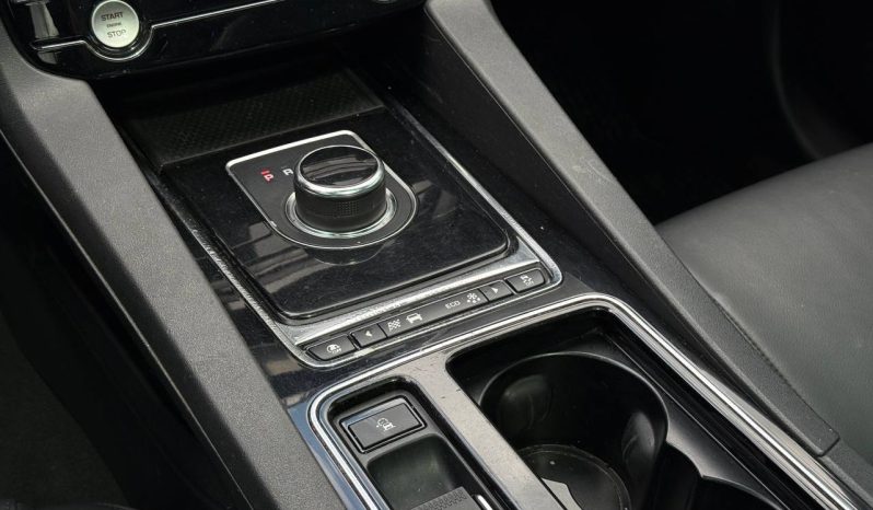 
JAGUAR F-PACE PREMIUM, 2019(2018) full									