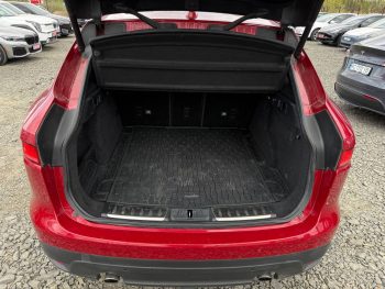 JAGUAR F-PACE PREMIUM, 2019(2018)