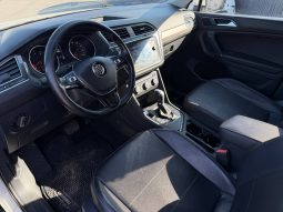 
VOLKSWAGEN TIGUAN SE, 2018 (2017) full									