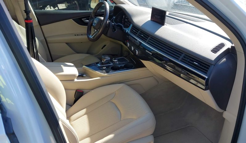 
AUDI Q7 3.0T PREMIUM, 2018 (2017) full									