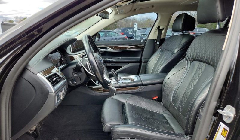 
BMW 750 XI, 2020 (2019) full									