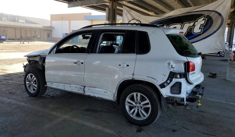 
VOLKSWAGEN TIGUAN S, 2017 (2016) full									