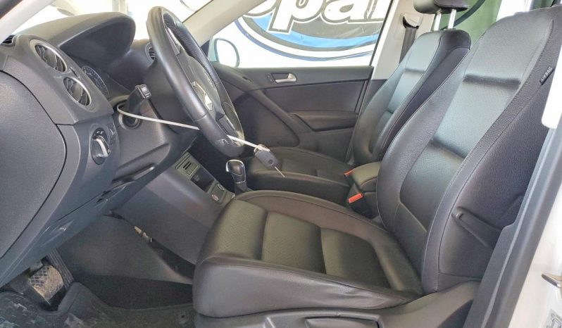 
VOLKSWAGEN TIGUAN S, 2017 (2016) full									