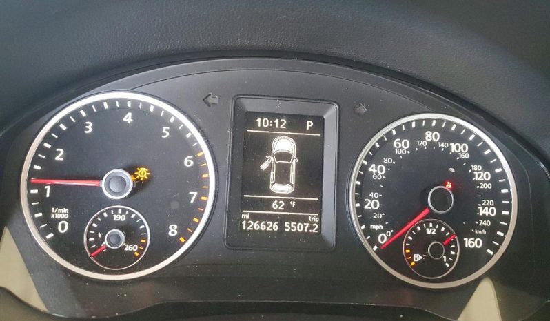 
VOLKSWAGEN TIGUAN S, 2017 (2016) full									