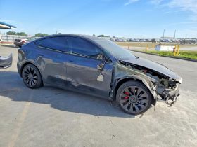 TESLA MODEL Y PERFORMANCE, 2022