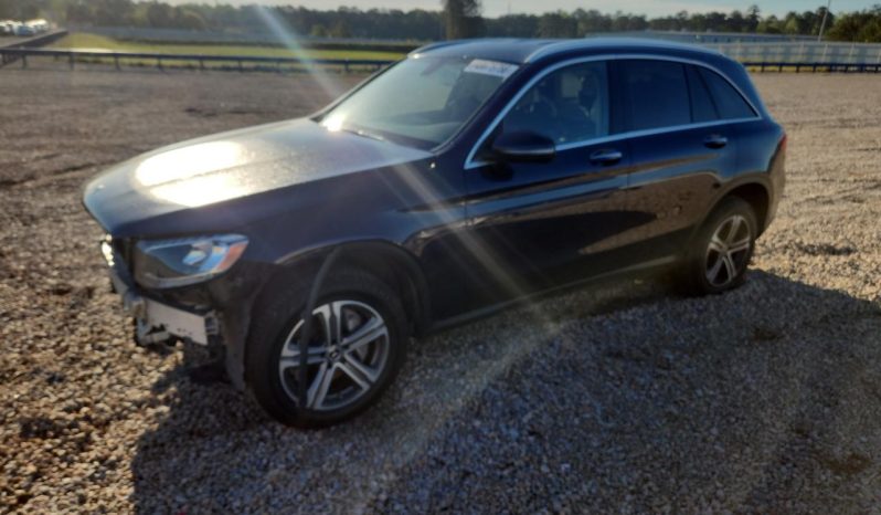 
MERCEDES-BENZ GLC 300, 2019 (2018) full									