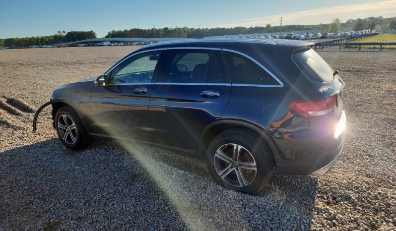 
MERCEDES-BENZ GLC 300, 2019 (2018) full									