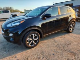 KIA SPORTAGE LX, 2022 (2021)