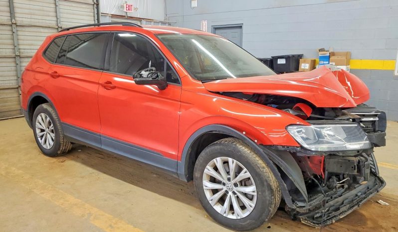 
VOLKSWAGEN TIGUAN S, 2019 (2018) full									