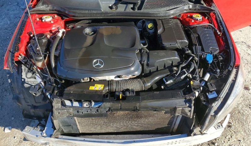 
MERCEDES-BENZ CLA 250 4MATIC, 2018 full									