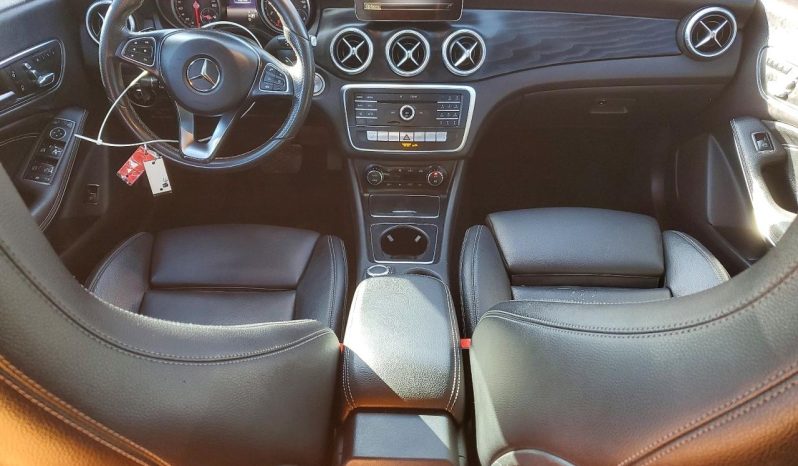 
MERCEDES-BENZ CLA 250 4MATIC, 2018 full									