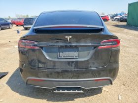 TESLA MODEL X, 2023 (2022)