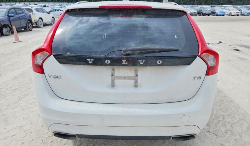 
VOLVO V60 T5 PREMIER, 2016 (2015) full									