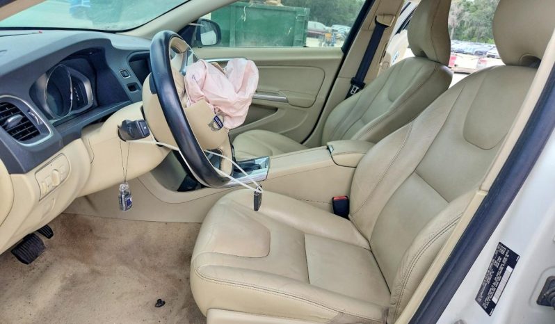 
VOLVO V60 T5 PREMIER, 2016 (2015) full									