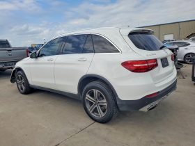MERCEDES-BENZ GLC 300, 2018 (2017)
