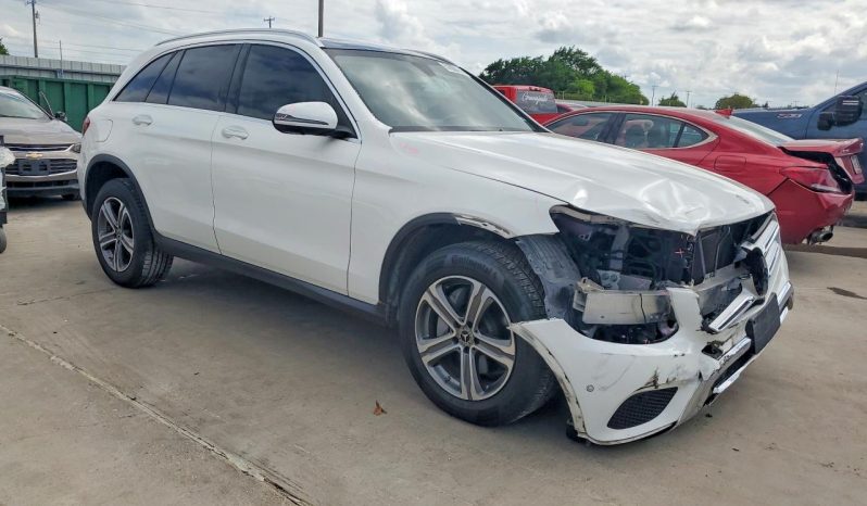 
MERCEDES-BENZ GLC 300, 2018 (2017) full									