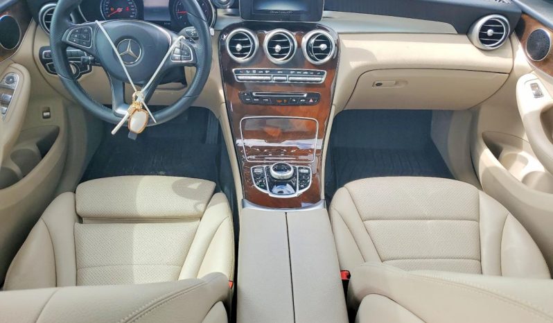 
MERCEDES-BENZ GLC 300, 2018 (2017) full									