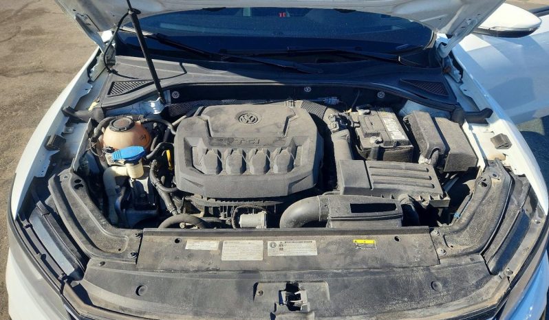 
VOLKSWAGEN PASSAT S, 2018 full									