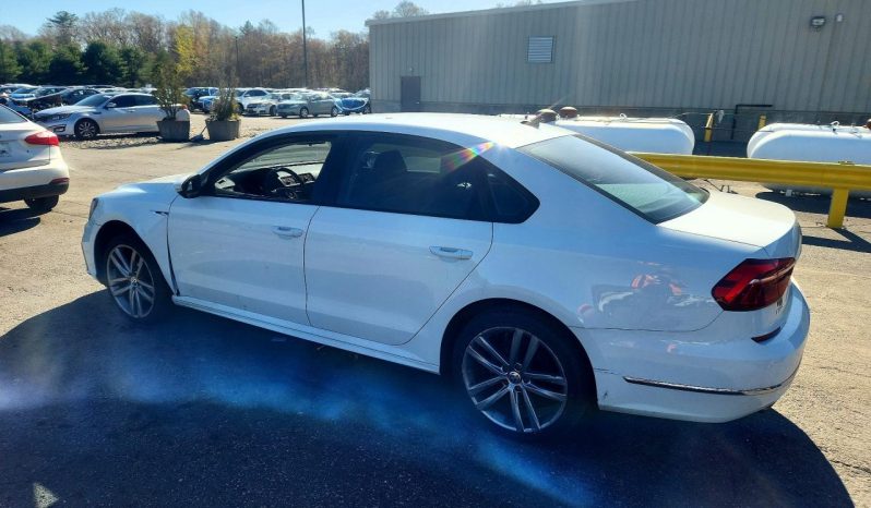 
VOLKSWAGEN PASSAT S, 2018 full									