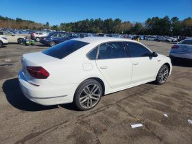 VOLKSWAGEN PASSAT S, 2018