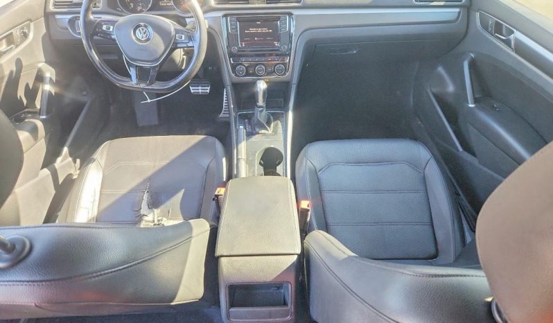 
VOLKSWAGEN PASSAT S, 2018 full									