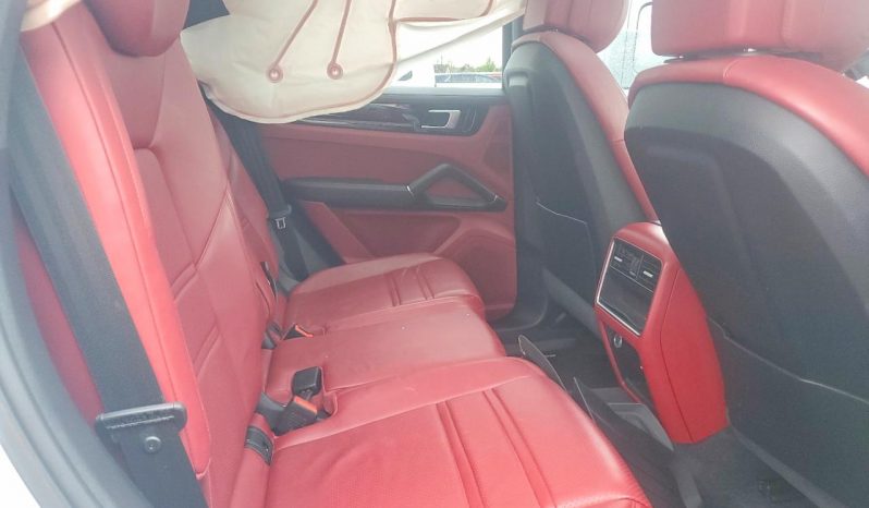 
PORSCHE CAYENNE, 2019 (2018) full									