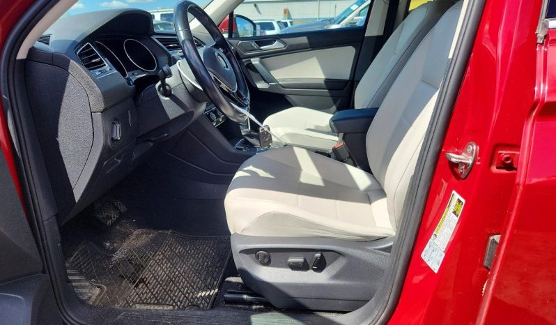 
VOLKSWAGEN TIGUAN SE, 2018 (2017) full									