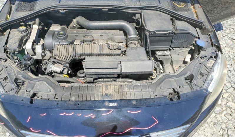 
VOLVO S60 PREMIER, 2016 (2015) full									