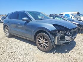 PORSCHE CAYENNE, 2019 (2018)