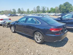 VOLKSWAGEN PASSAT SE, 2020