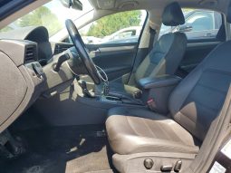 
VOLKSWAGEN PASSAT SE, 2020 full									