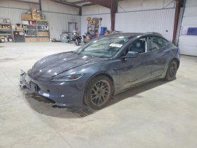 TESLA MODEL 3 RWD, 2024