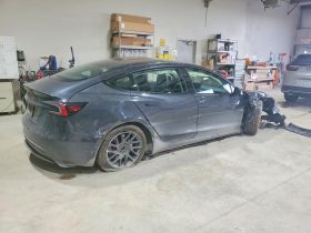 TESLA MODEL 3 RWD, 2024