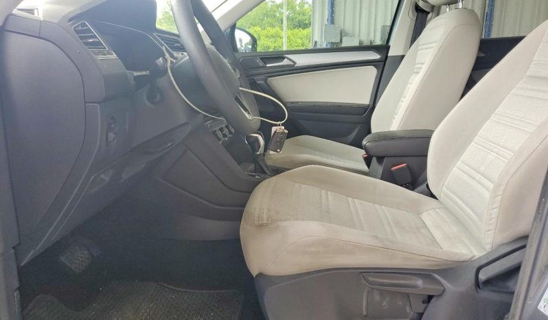 
VOLKSWAGEN TIGUAN S, 2022 (2021) full									