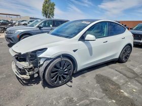 TESLA MODEL Y PERFORMANCE, 2022