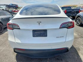 TESLA MODEL Y PERFORMANCE, 2022