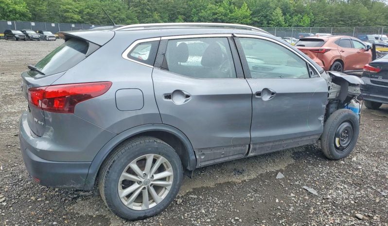 
NISSAN ROGUE SPORT SV, 2018 full									